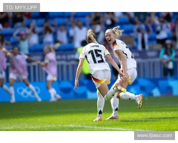 德国女足明星球员的魅力与成就解析